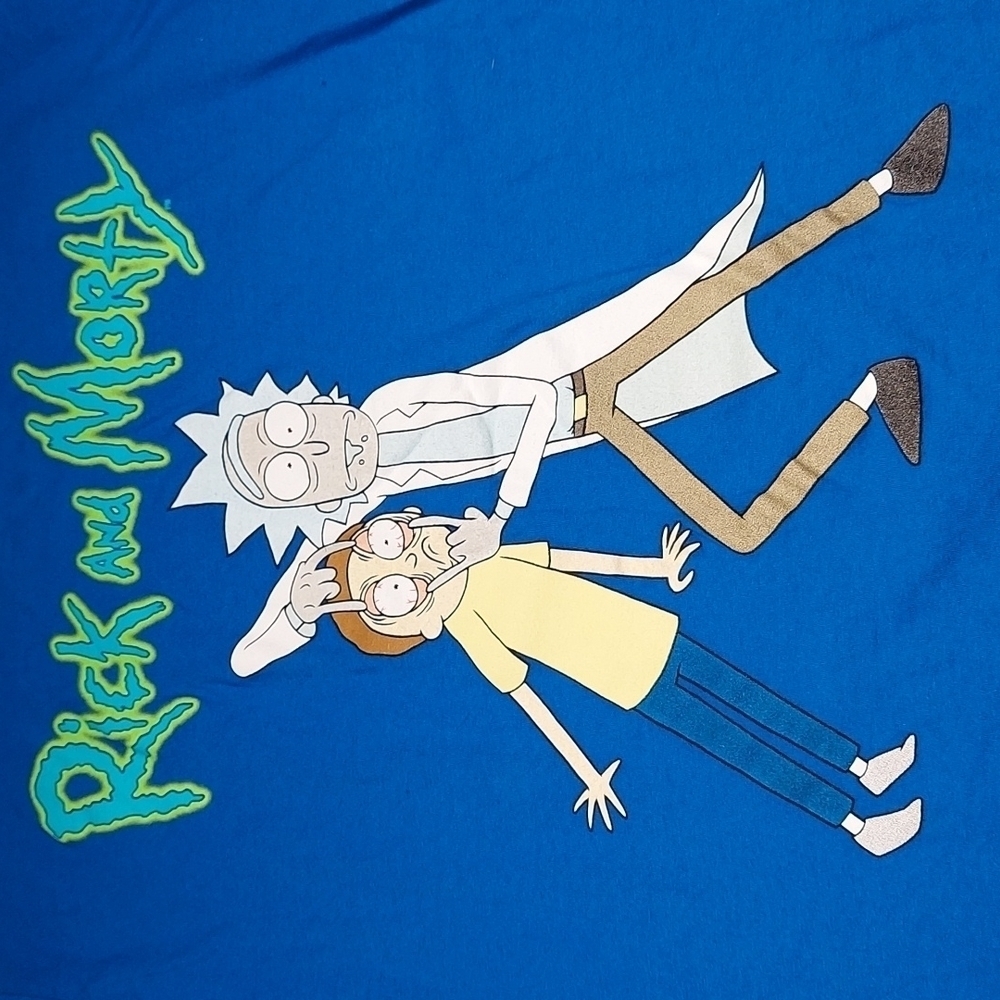 Rick and Morty  Tee Size L